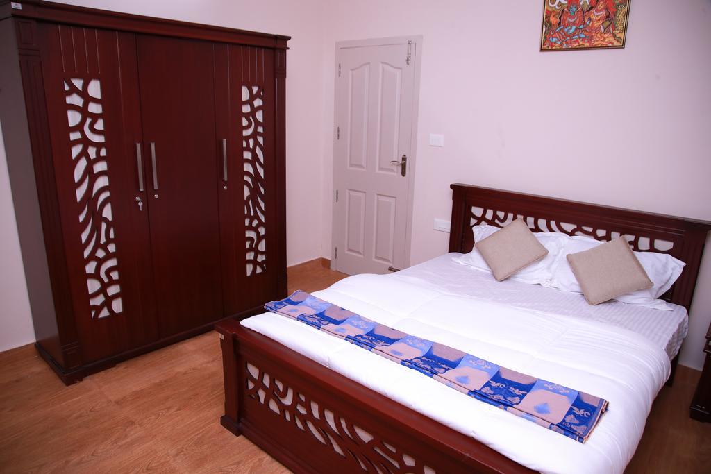 Luxury Villas Of Guruvāyūr Exteriör bild